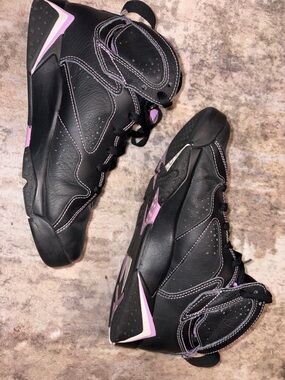 Nike Air Jordan 7 Barely Grape